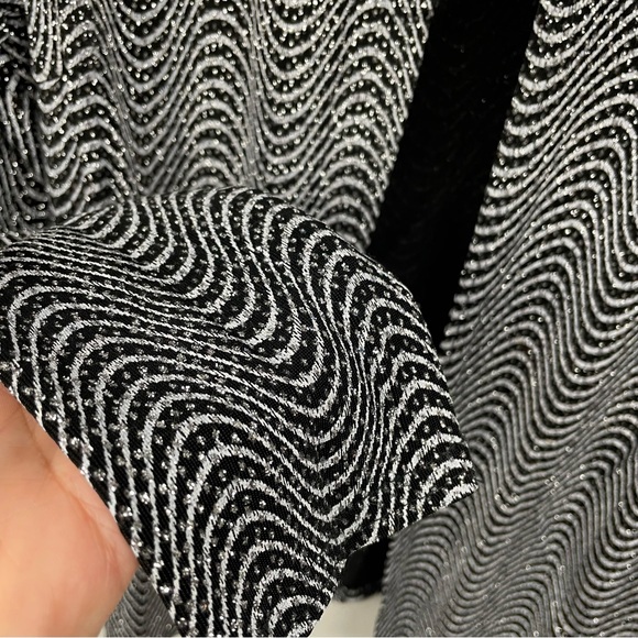ONYX Nite Wavy Sparkly Classy Cardigan Great for Holidays Size Small See Video! - Picture 5 of 7